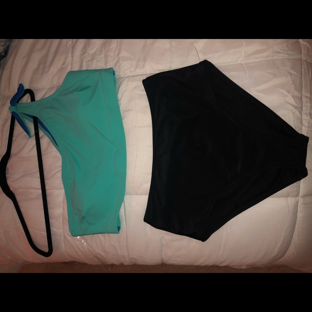 2 piece swim suit set, bottoms never worn before.